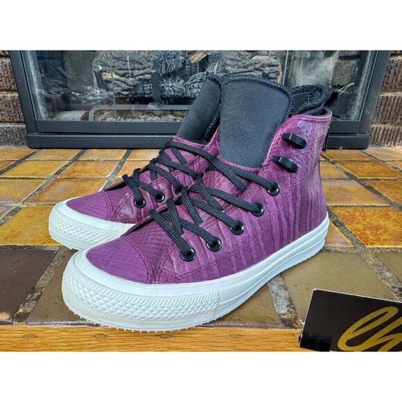 Women’s 7 Converse Chuck Taylor All Star “Lion Fish” Leather Waterproof Boots - Picture 4 of 9